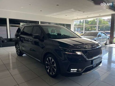 Kia Carnival 2023 - фото 3