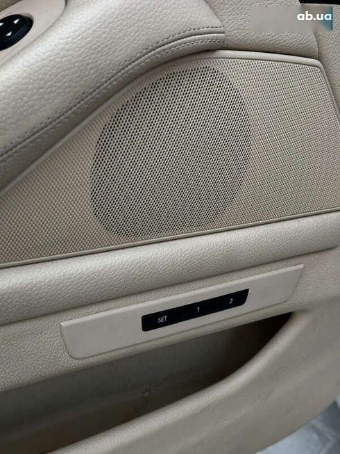 BMW 5 серия 2014 - фото 6