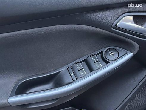 Ford Focus 2011 синий - фото 16