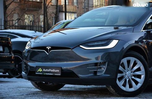 Tesla Model X 2018 - фото 7