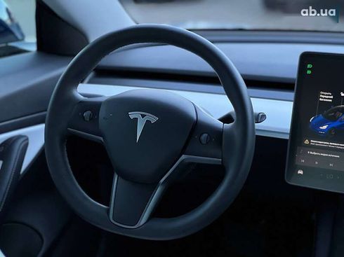 Tesla Model 3 2020 - фото 13