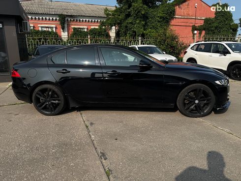 Jaguar XE 2016 черный - фото 15