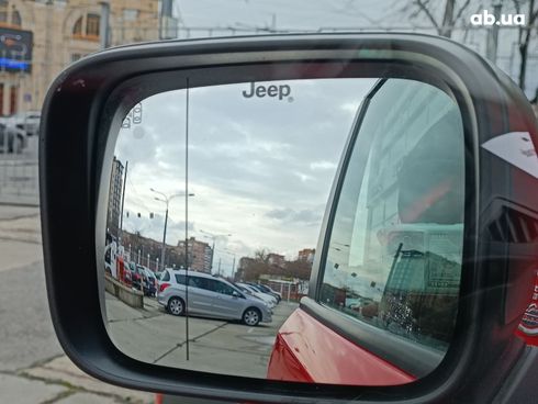 Jeep Renegade 2016 красный - фото 13