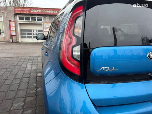 Kia Soul 2014 синий - фото 12