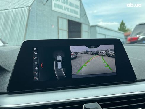 BMW 5 серия 2020 серый - фото 8