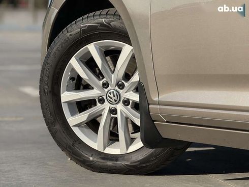 Volkswagen Passat 2016 - фото 14
