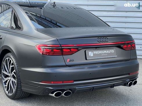 Audi S8 2022 - фото 11