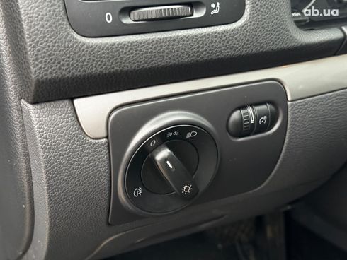 Volkswagen Golf 2008 черный - фото 13