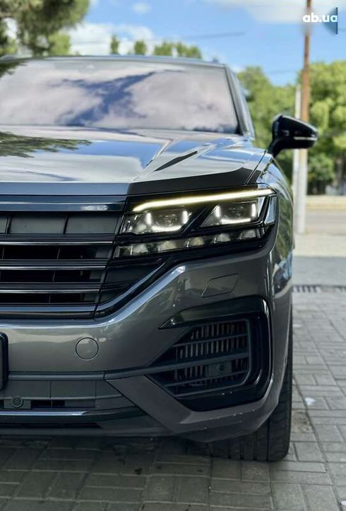 Volkswagen Touareg 2020 - фото 5