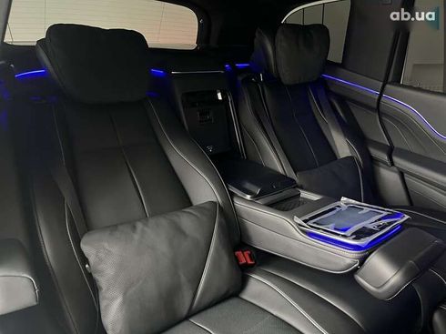 Mercedes-Benz Maybach S-Class 2021 - фото 27