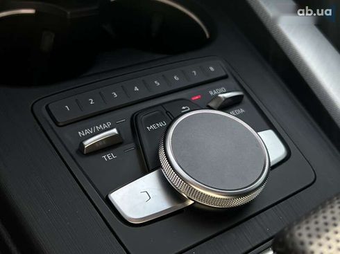 Audi A4 2018 - фото 21