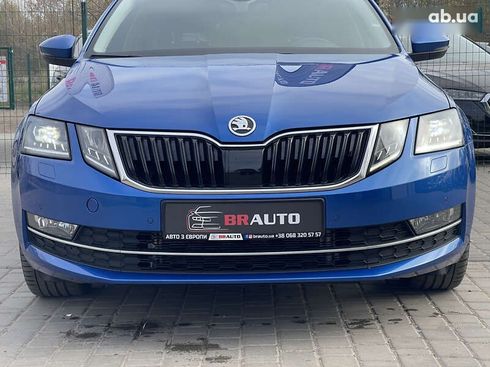 Skoda Octavia 2019 - фото 9