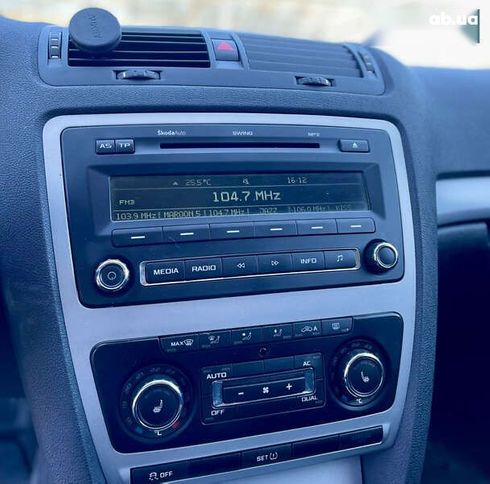 Skoda Octavia 2012 - фото 11
