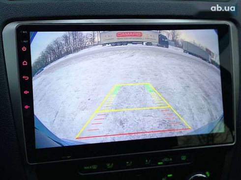 Skoda Octavia 2010 - фото 28