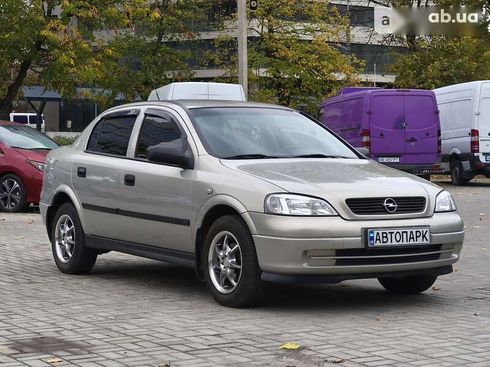 Opel Astra 2006 - фото 4