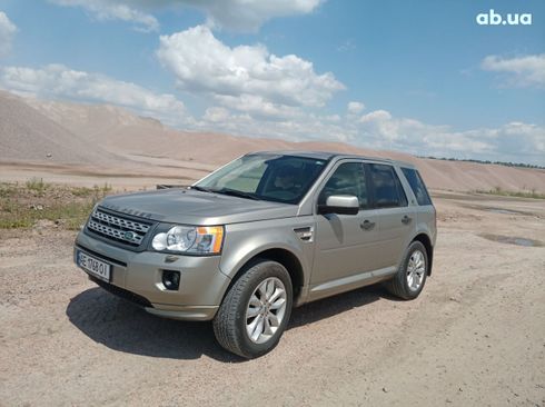 Land Rover Freelander 2012 серебристый - фото 3