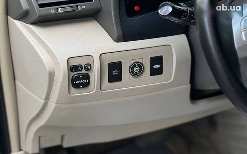 Toyota Camry 2008 - фото 12