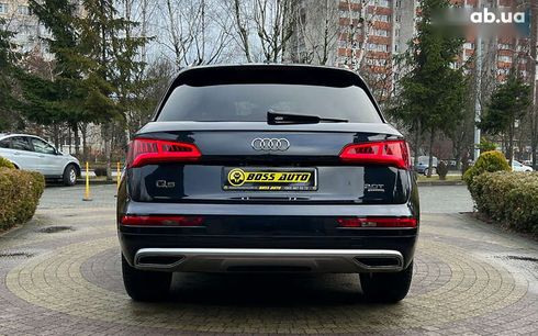 Audi Q5 2017 - фото 6