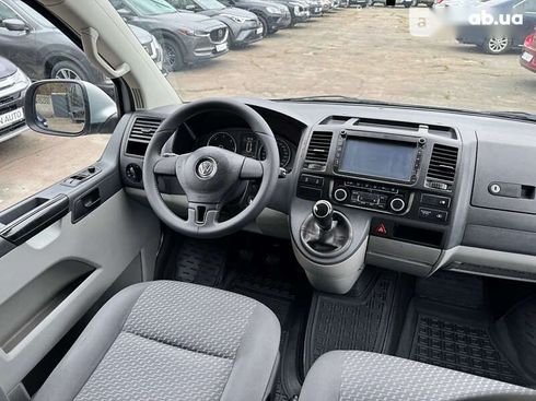 Volkswagen Caravelle 2012 - фото 26