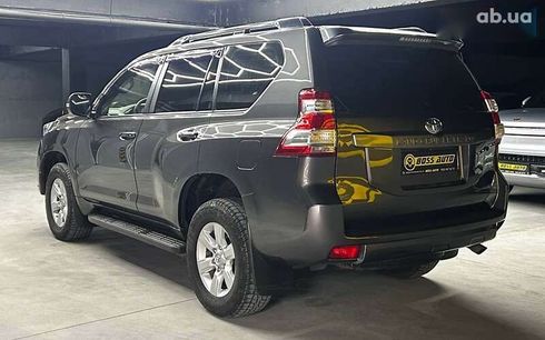 Toyota Land Cruiser Prado 2015 - фото 4
