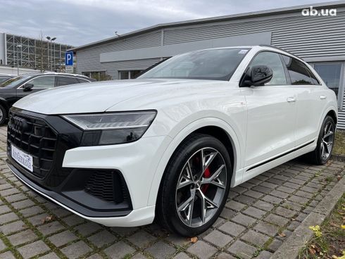 Audi Q8 2021 - фото 22