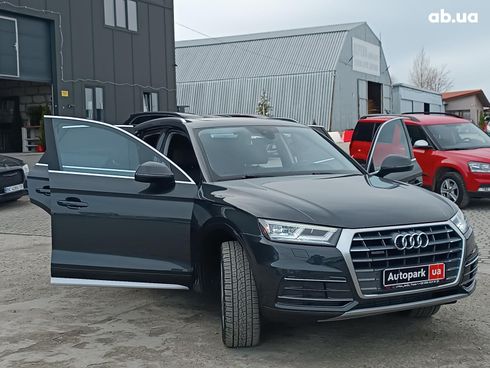 Audi Q5 2018 серый - фото 60