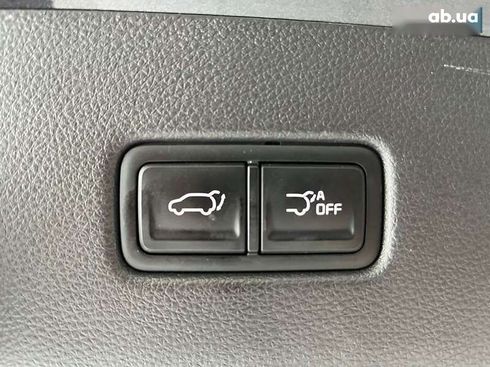 Kia Carnival 2023 - фото 11