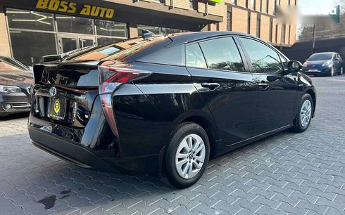 Toyota Prius 2016 - фото 6