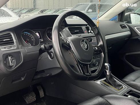 Volkswagen e-Golf 2015 серый - фото 18