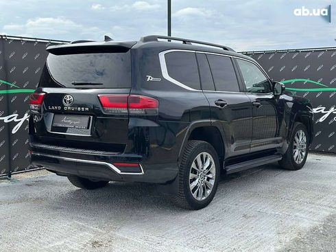 Toyota Land Cruiser 2021 - фото 2