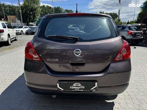Nissan Tiida 2008 - фото 9