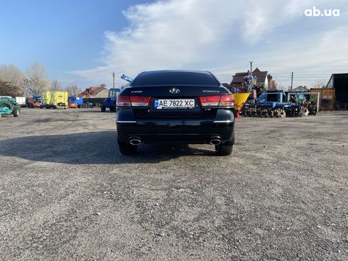 Hyundai Sonata 2009 черный - фото 17