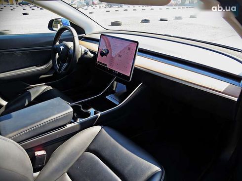 Tesla Model 3 2019 - фото 16