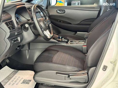 Nissan Leaf 2020 - фото 21
