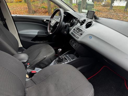 SEAT Ibiza 2013 белый - фото 36
