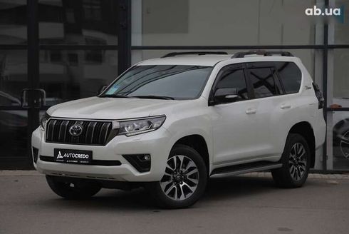 Toyota Land Cruiser Prado 2022 - фото 3