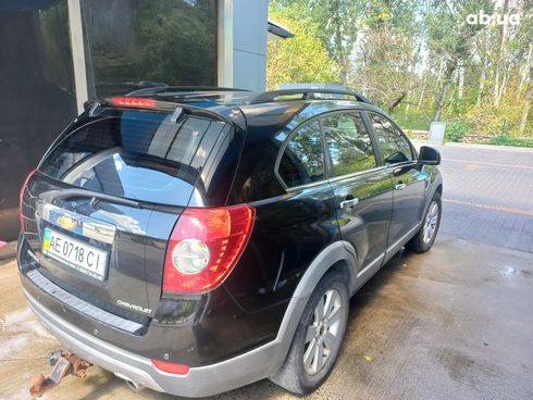 Chevrolet Captiva 2008 черный - фото 7
