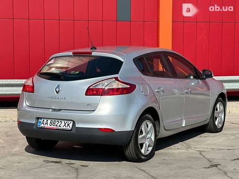 Renault Megane 2014 - фото 8