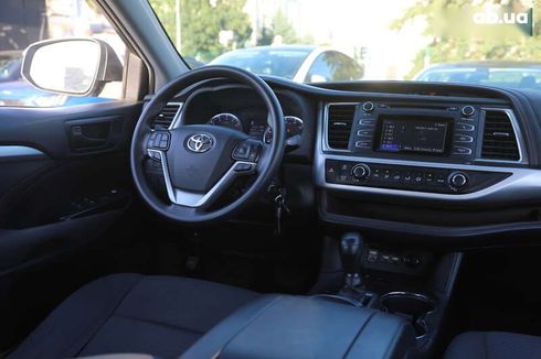 Toyota Highlander 2019 - фото 12
