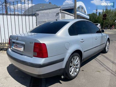 Volkswagen Passat 2000 - фото 4