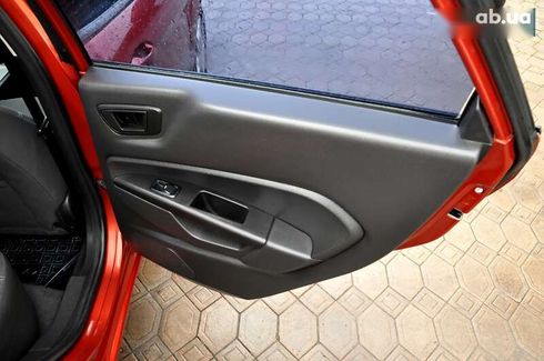 Ford Fiesta 2018 - фото 24
