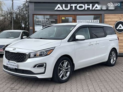 Kia Sedona 2018 - фото 3