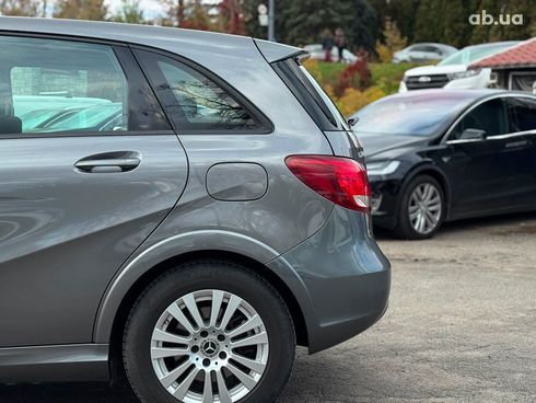 Mercedes-Benz B-Класс 2017 серый - фото 6