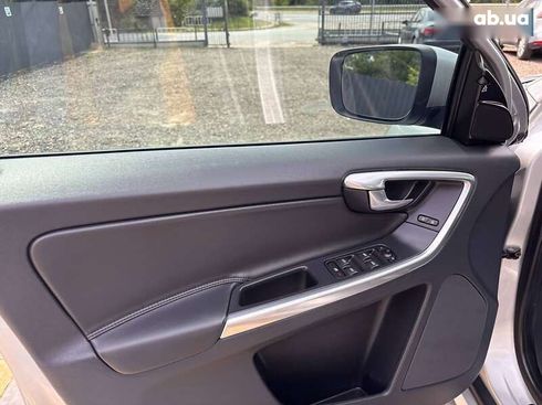 Volvo XC60 2017 - фото 18