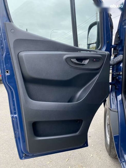 Mercedes-Benz Sprinter 2021 - фото 24