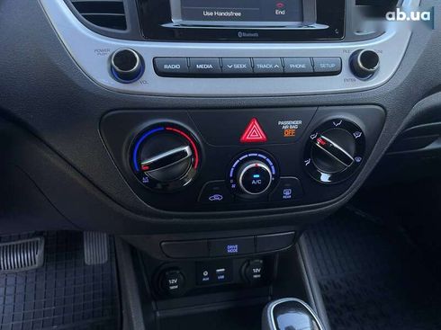 Hyundai Accent 2019 - фото 22