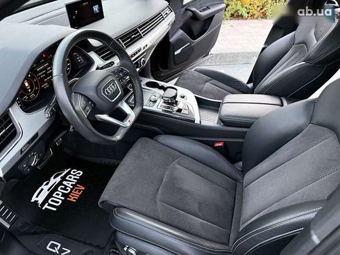 Audi Q7 2017 - фото 29
