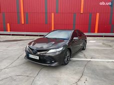 Продажа б/у Toyota Camry 2020 года в Киеве - купить на Автобазаре