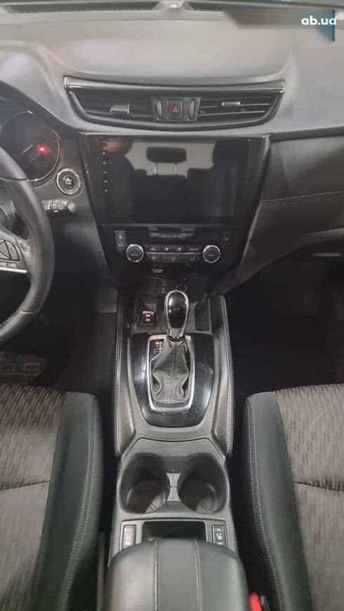 Nissan X-Trail 2021 - фото 8