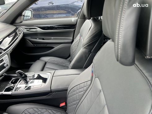 BMW 7 серия 2022 - фото 12